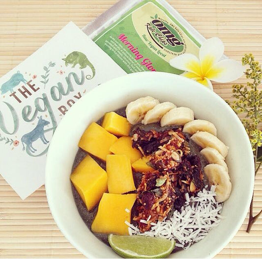 Green Smoothie Bowl with OMG Morning Glory Kale!